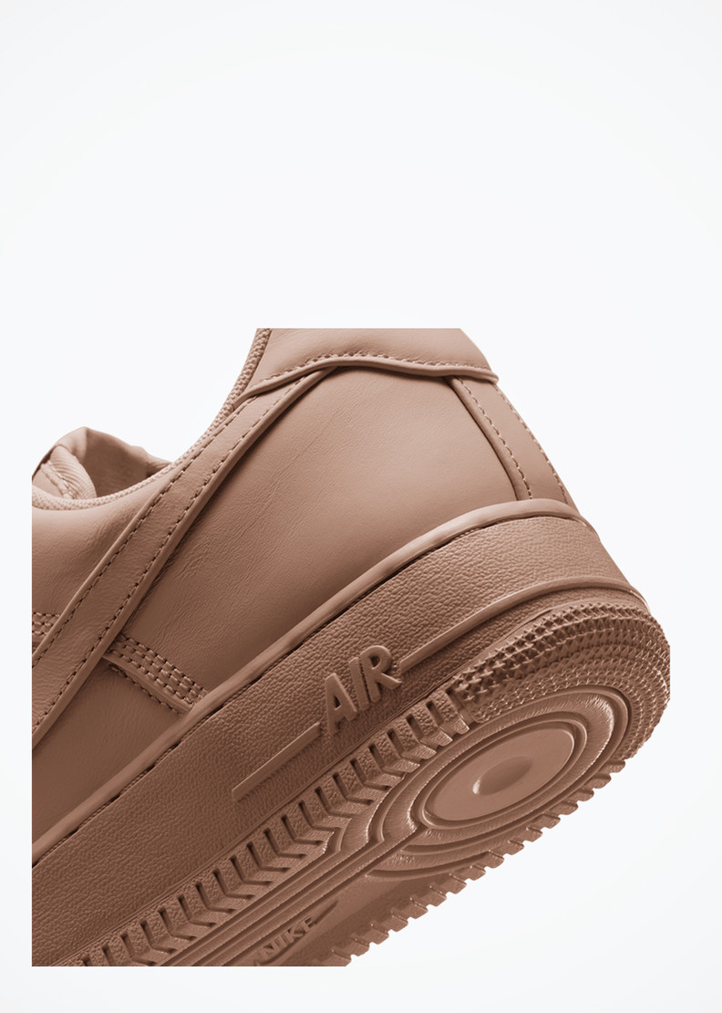 Nike Air Force 1 Low Retro Premium - IM3078-200 - Vachetta Tan/Vachetta Tan-Black