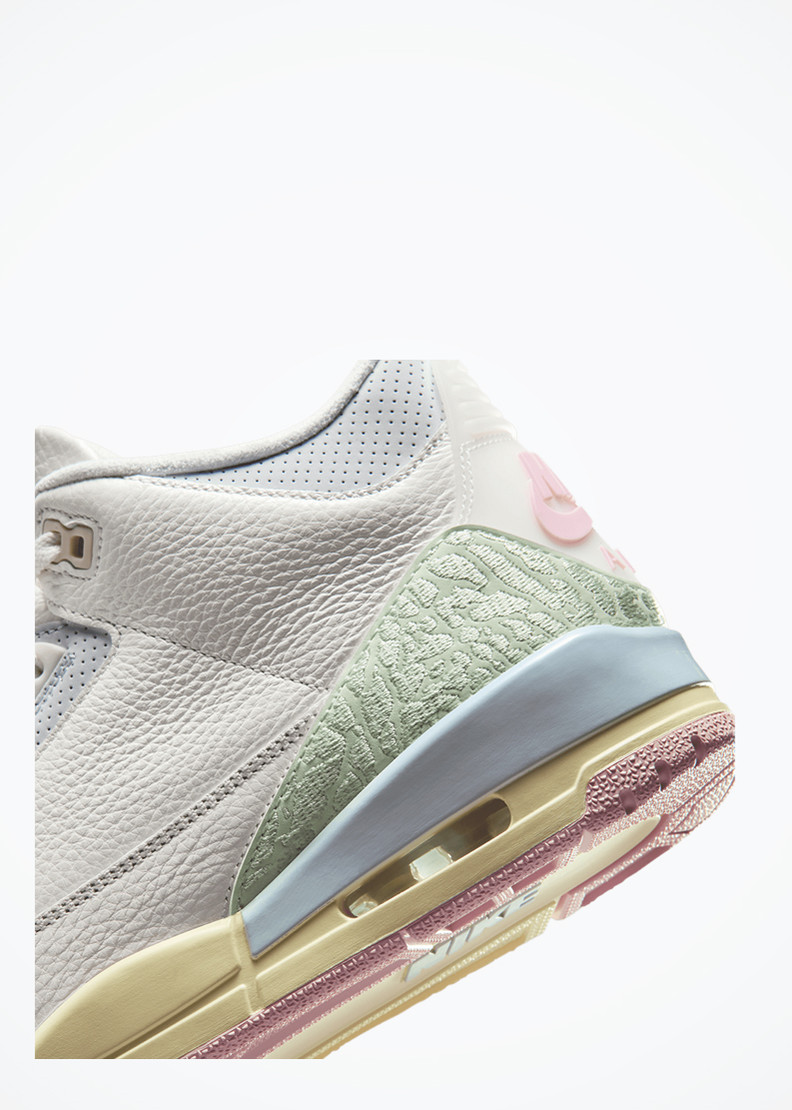 Air Jordan 3 Retro - IF4396-100 - Sail/Jade Aura-Aura-Iced Carmine