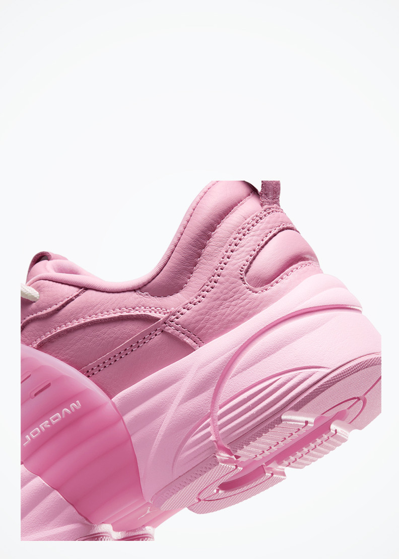 Jordan Trunner O/S SP - IV4373-600 - Pink/Pink-Sail