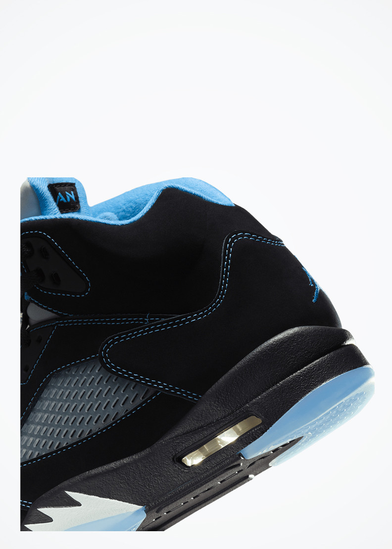 Air Jordan 5 "Black Carolina" - DD0587-008 - Black/University Blue-White