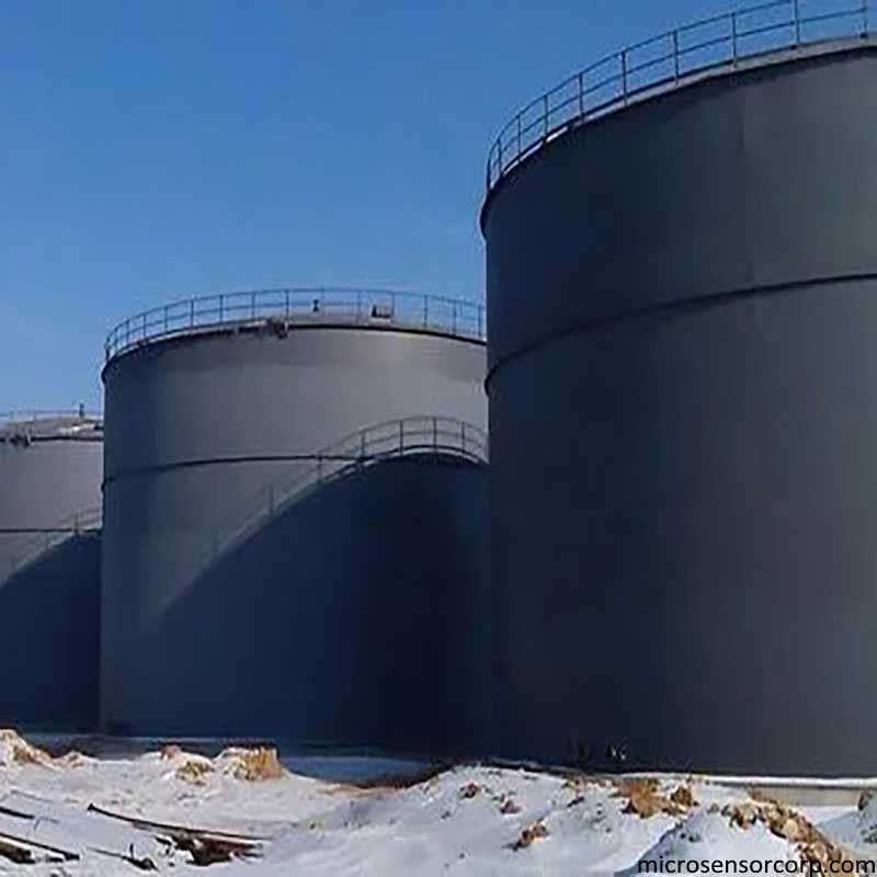 A Smart Solution for Monitoring the Level of Oil Tanks