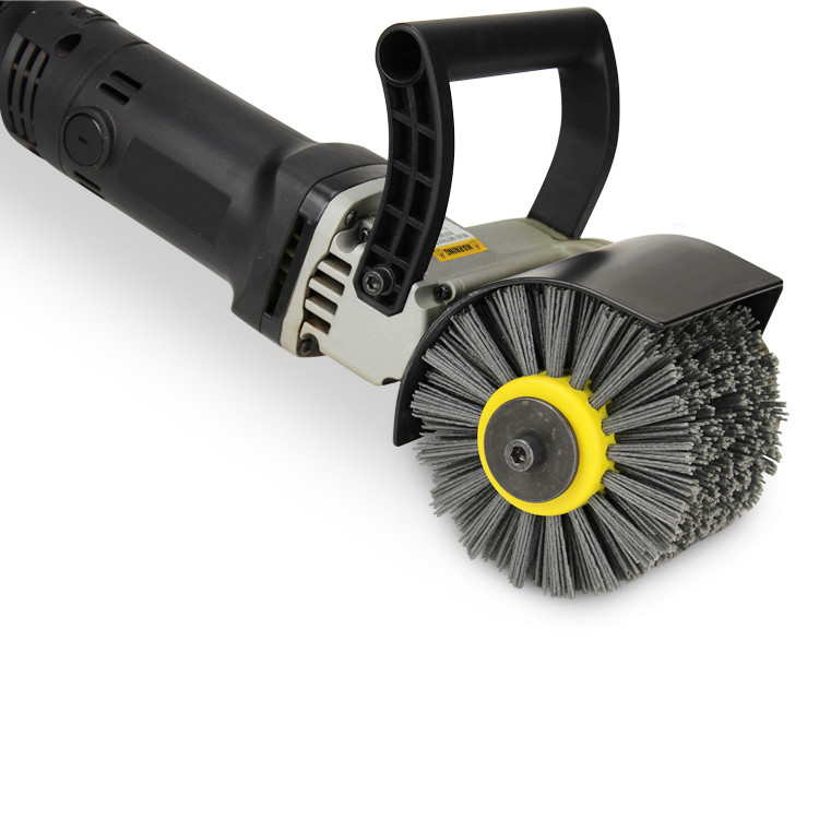 41/2” x 4” Nylon Wire Brush Drum