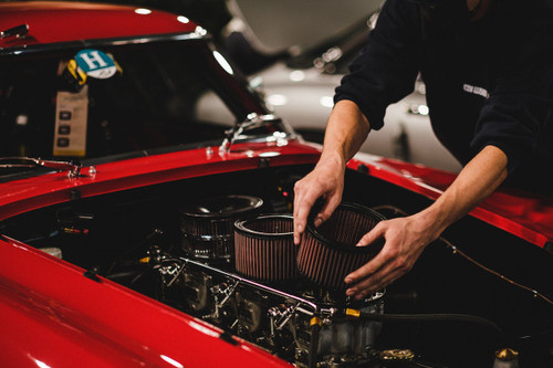 How to Change the Air Filter In Your Car How to Change the Air Filter In Your Car