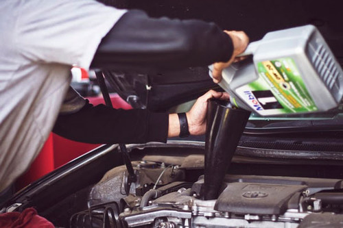 Simple DIY Auto Repairs Everyone Can Do Simple DIY Auto Repairs Everyone Can Do