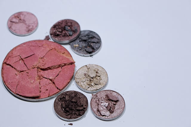 Damaged makeup pots