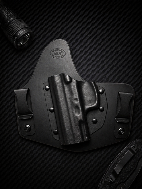 IWB (inside waist band) Kydex/Leather Hybrid Holster Taurus