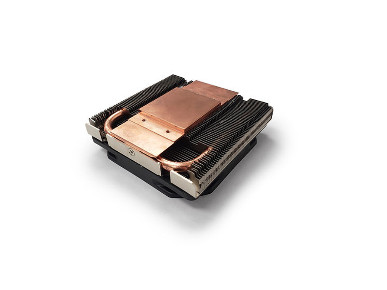 Its aluminum cooling fins maximize airflow, delivering reliable and stable cooling even in demanding environments like servers and workstations.