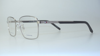 TOMMY HILFIGER Eyeglass frame model TH 1693/G color 010