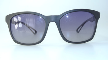 Ray-Ban Sunglass model RB4197 color 601S/9A