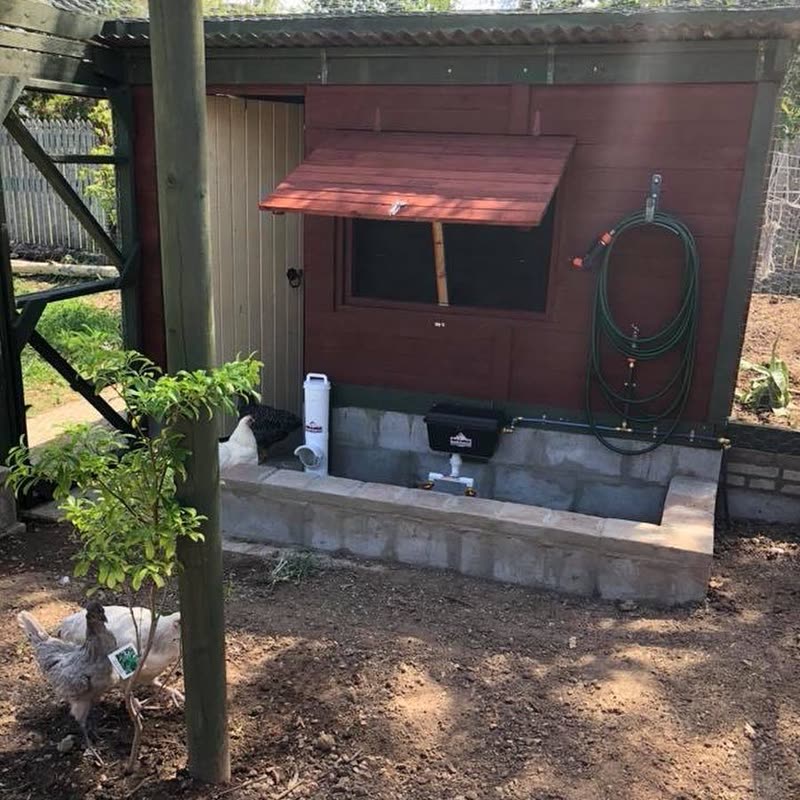 Dine-A-Chook customer photo: Now that's an impressive looking coop topped off with a "The Silver Starr Ranch" via