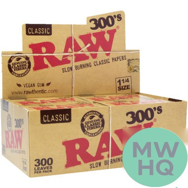 RAW 300's Classic 1 1/4 Size Rolling Papers - Pack of 300 - Display of 20 Packs
