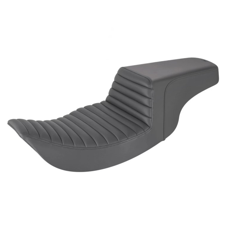 Saddlemen Step-Up Tuck & Roll Seat - Harley-Davidson FLHR/FLHX Touring (1997-2007)