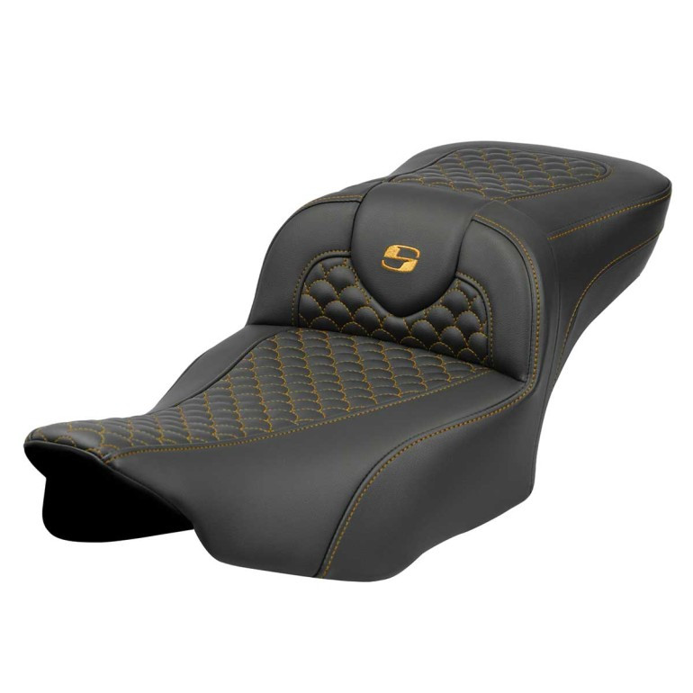 Saddlemen Road Sofa Dragon Scale Extended Reach Colored Stitch Seat - Harley-Davidson Road Glide/Street Glide/CVO Road Glide/CVO Street Glide (2023-2026)