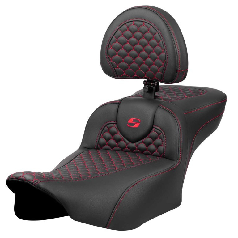 Saddlemen Road Sofa Dragon Scale Extended Reach Colored Stitch Seat - Harley-Davidson Road Glide/Street Glide/CVO Road Glide/CVO Street Glide (2023-2026)