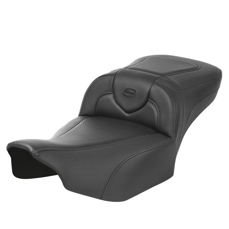 Saddlemen Road Sofa Carbon Fiber Look Extended Reach Seat - Harley-Davidson Road Glide/Street Glide/CVO Road Glide/CVO Street Glide (2023-2026)