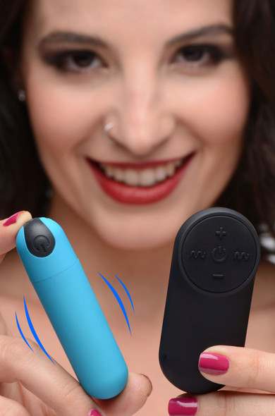 Bang Vibrating Bullet With Remote Control - Blue Bang Vibrating Bullet With Remote Control - Blue