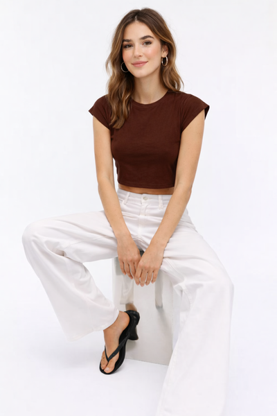 Basic fitted crop t-shirt brown