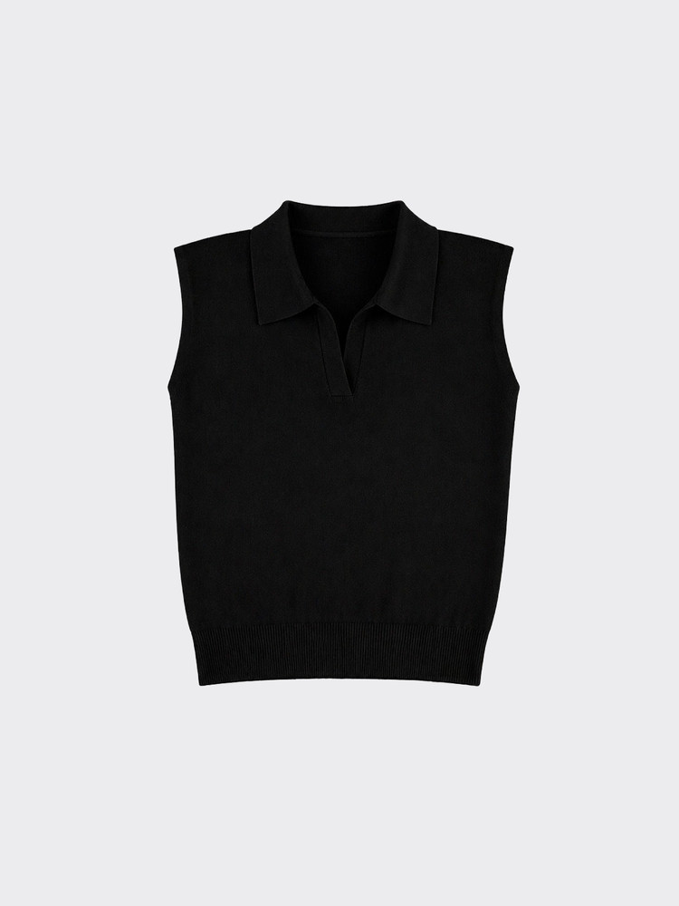Black polo tshirt with pads
