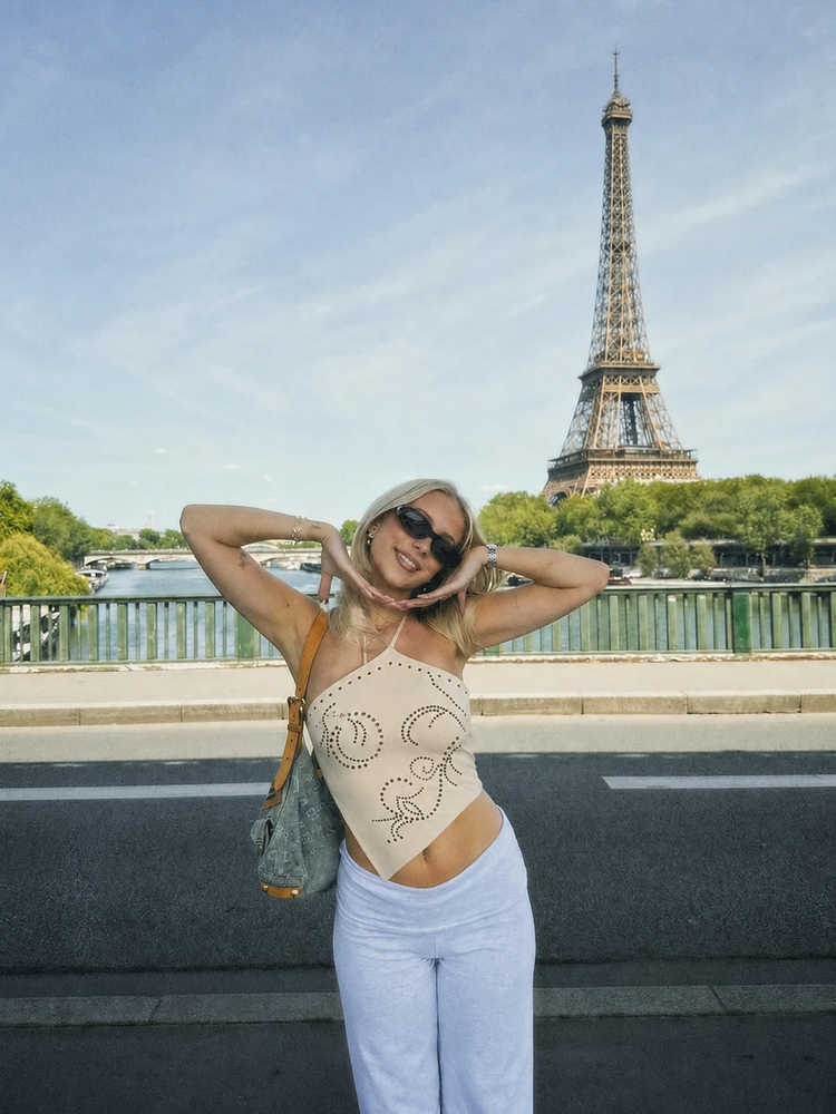 Studded top beige