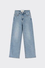 S21 straight leg jeans star appliqqué back pockets