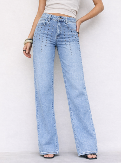 Wide-leg jeans with eyelets