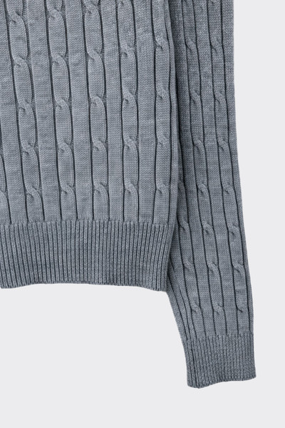 Cable knit sweater grey