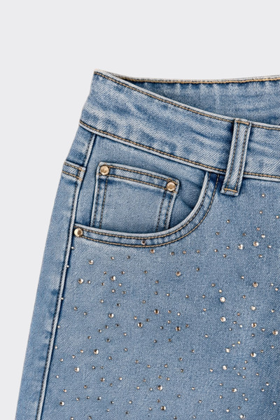 High-waist straight leg jeans with rhinestones