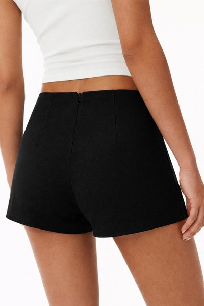 Studded belted skort black