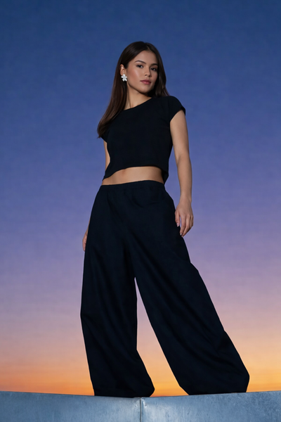 Basic fitted crop t-shirt black