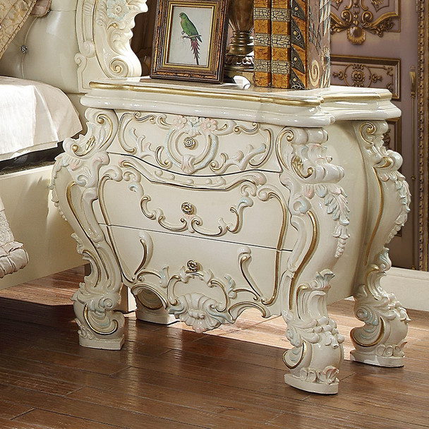 HD-1812 Champagne Gold/Pearl Traditional Eastern King Upholstered Bed