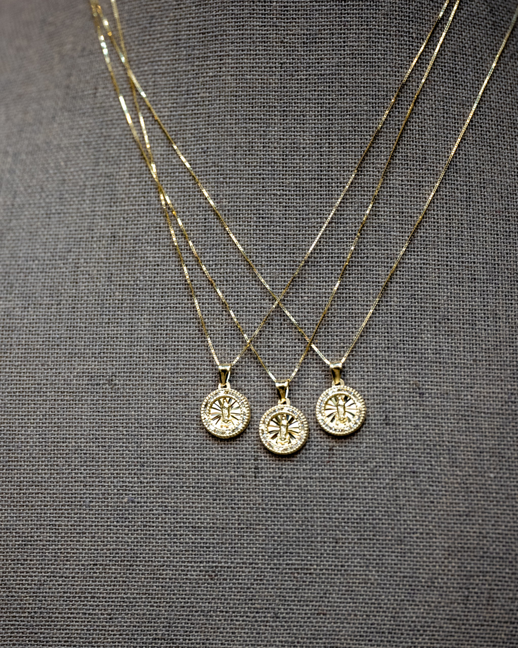 トップス andmary Mary logo choker tops ivory andMary Mary logo choker tops ivory