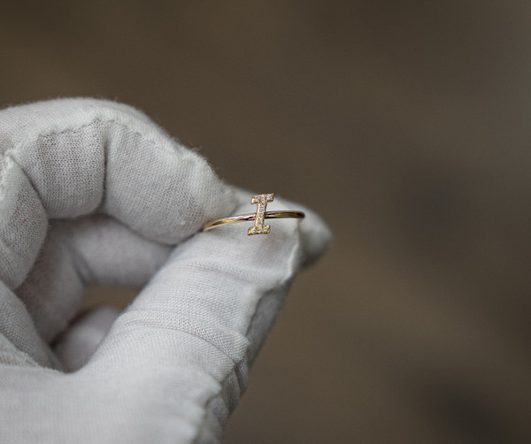 14kt Diamond Initial Ring - I