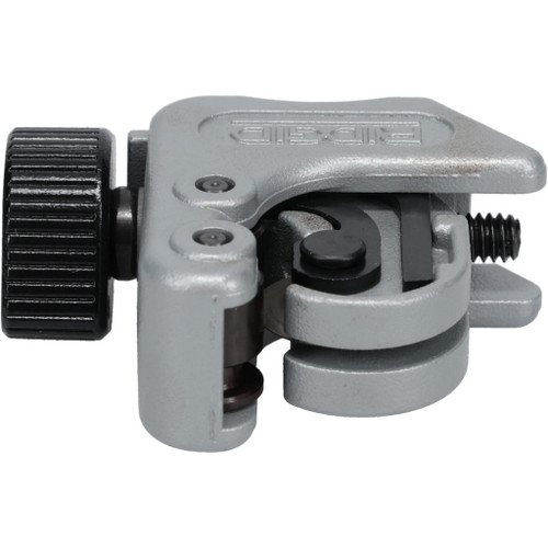 Ridgid 86127 Hand Tube Cutter, 1/4 to 1-1/8 Inch Capacity