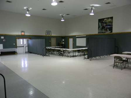 Sumner High School Organizes a Food Drive with Screenflex Dividers