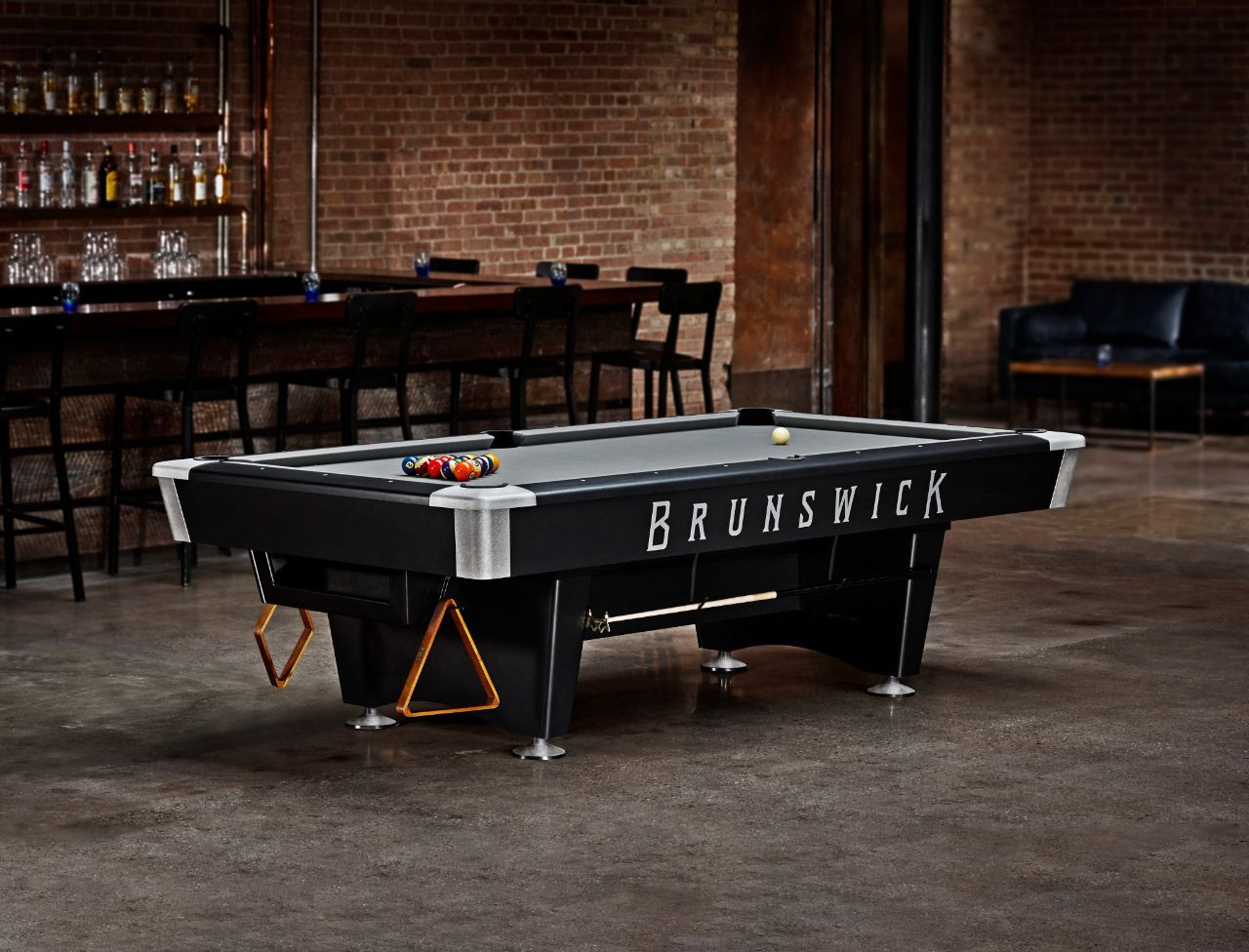 Brunswick Black Wolf Pro 7' Gully Pool Table – Commercial Grade