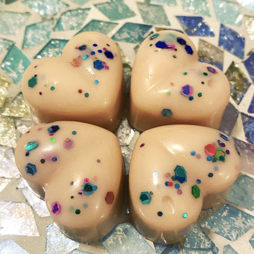 American Cream Wax Melt Hearts  x4