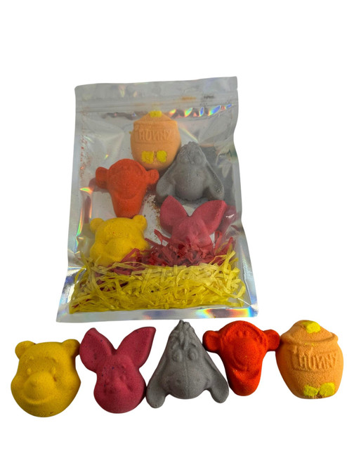 Bear & Friends Bath Bomb Pack of 5 in Oatmeal Milk & Honey Scent