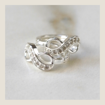 Aros Infinito Cubic