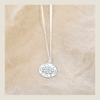 Collar Medalla Mantra