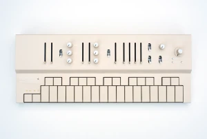 Vongon REPLAY polyphonic synthesizer