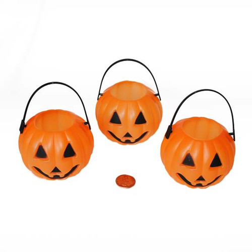 Mini Plastic Pumpkin Bucket - Fill with Halloween fun!
