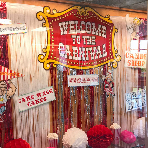 Carnival Door Decoration - Fringe Wall Decoration for Photos Too!