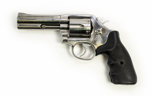 S&W M681 .357 4 BARREL W/ BLACK RUBBER GRIPS