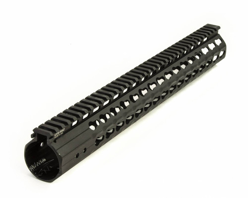 UTG PRO Keymod Compat. M&P 10, 15 Super Slim Free Float Rail