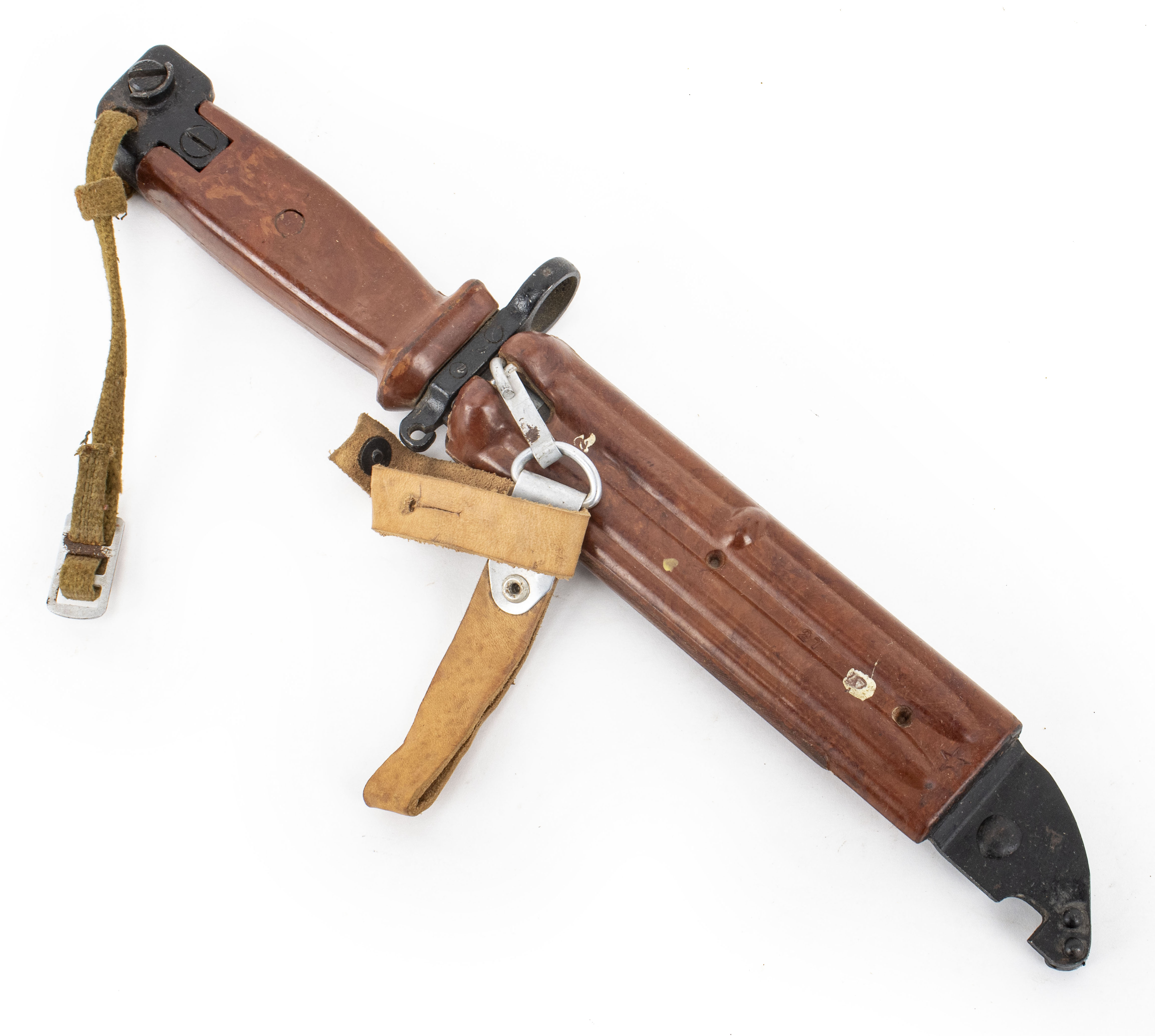 Russian Tula 6x4 AKM Type 2 Bayonet w/ Scabbard, Star on Crossguard