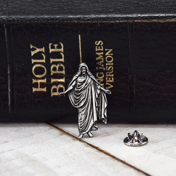 Ringmasters Antique Silver Christus Statue 3D Cast Pin Antique Silver 1.25"