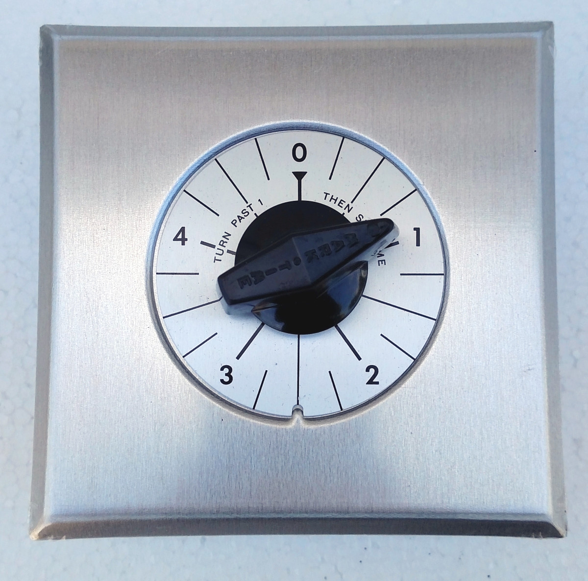 High Amp Rotary Dial 5 Hour Timer