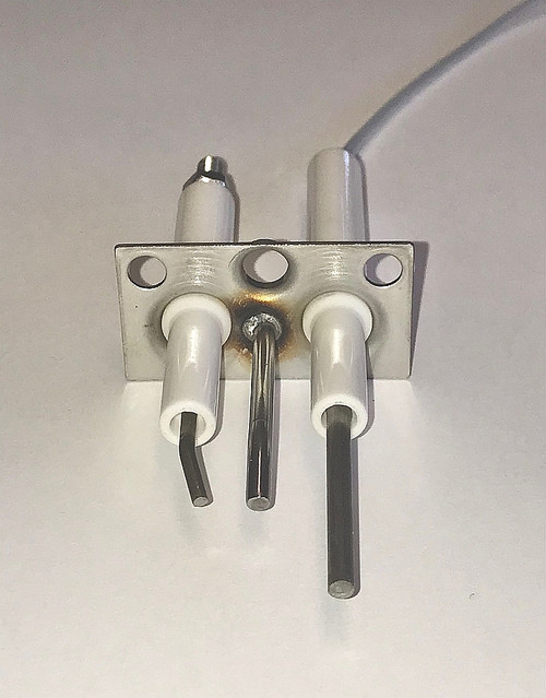 Schwank J0-0305-XX Igniter-Sensor Electrode Assembly