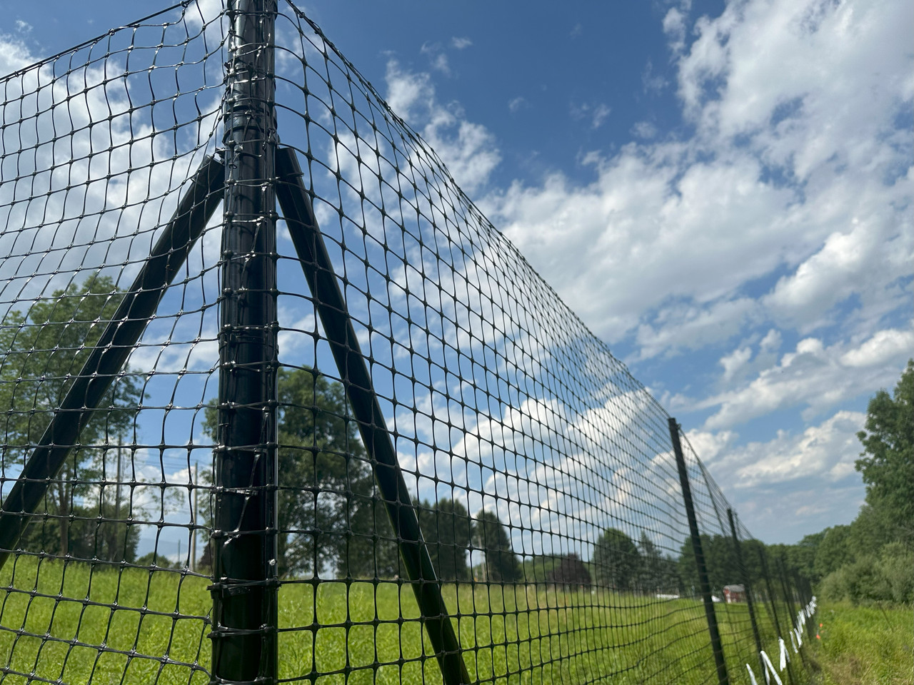 Corner Post 2 1/2 + two 1 5/8 braces for 7.5ft fences