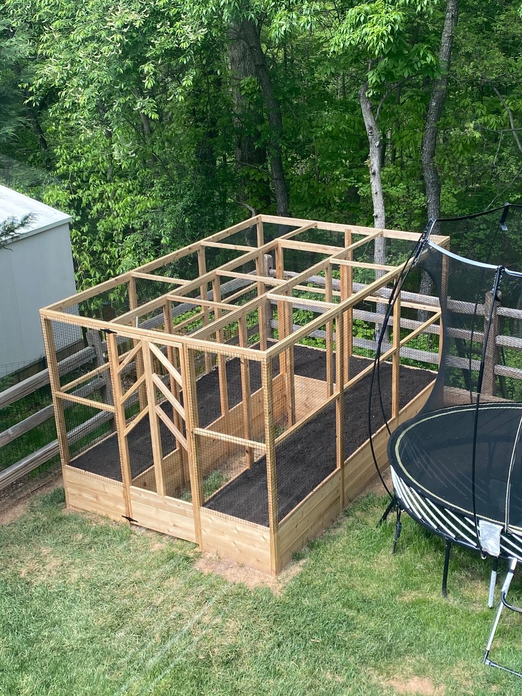Totally Enclosed Garden With Cedar Posts - Critterfence® Fencing